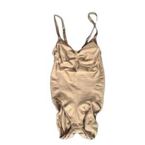 NWOT SKIMS Sculpting Brief Bodysuit L/XL (US 12–16) Ochre Tan MSRP $72